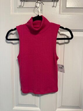 American Eagle (AE) Pink sweater tank, Size Small
